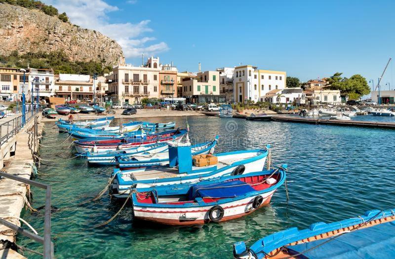 Villa Calypso'S Shell Palermo Esterno foto